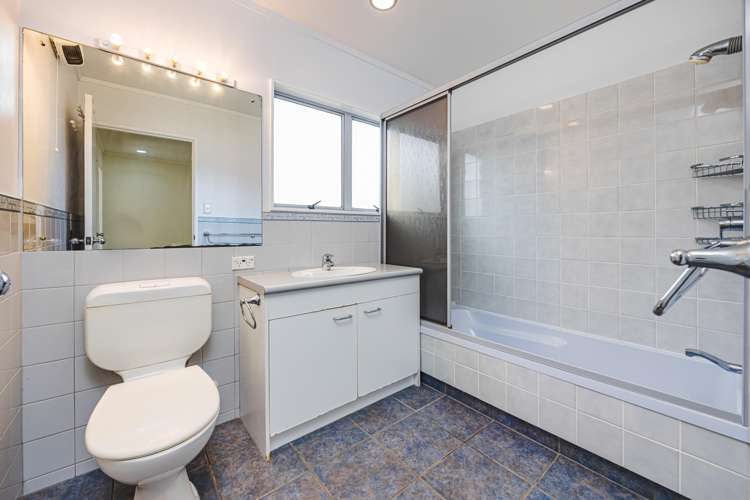 1/27 Leicester Parade Somerville_16