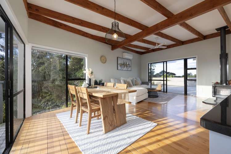 12 Victory Road Laingholm_5