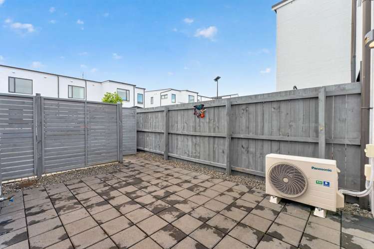54 Roundel Crescent Whenuapai_10