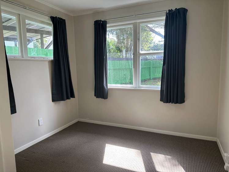 4/331 Royal Road Massey_11