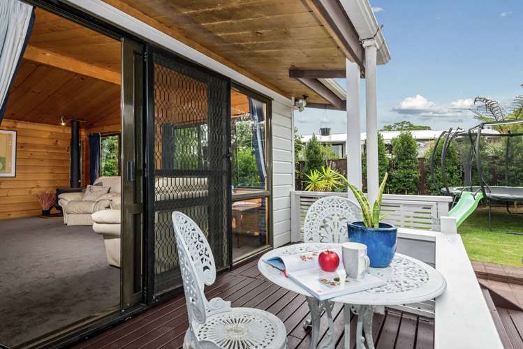 35 Botany Road Botany Downs_13