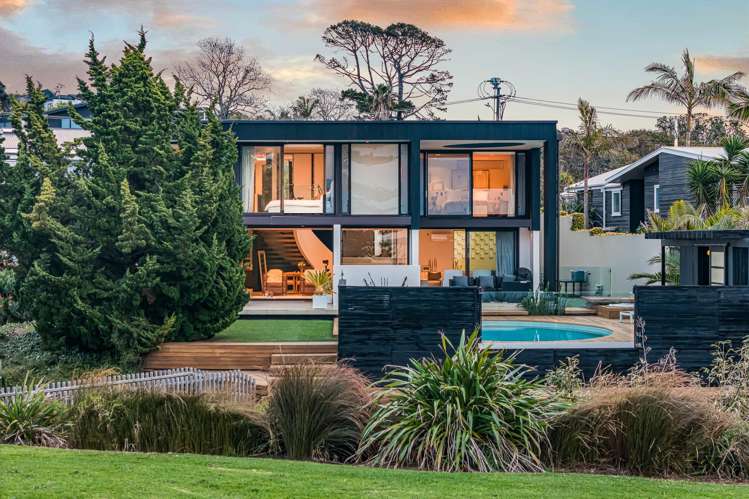 303 Beach Road Campbells Bay_39