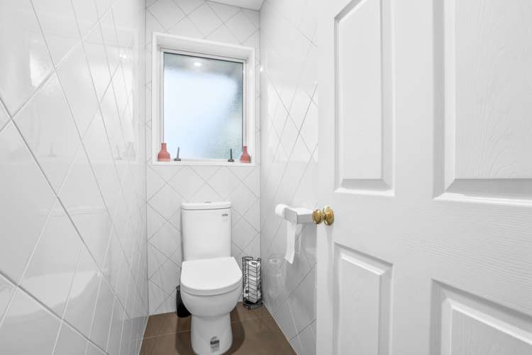 3 Farquhars Road Redwood_19