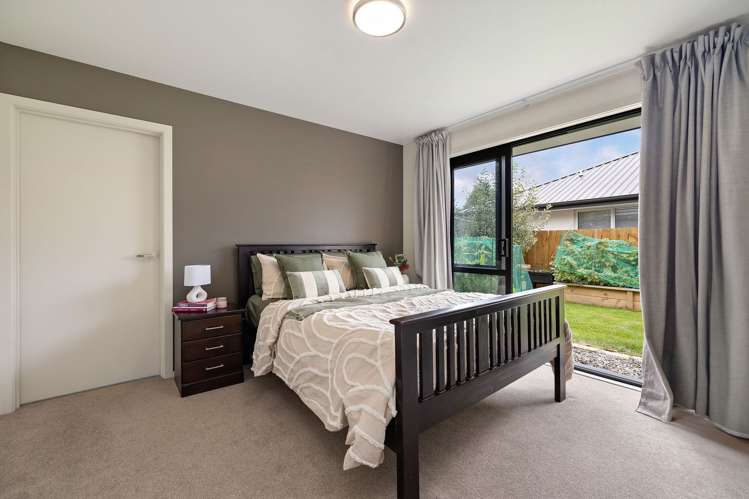 81 Risinghurst Terrace Lower Shotover_13