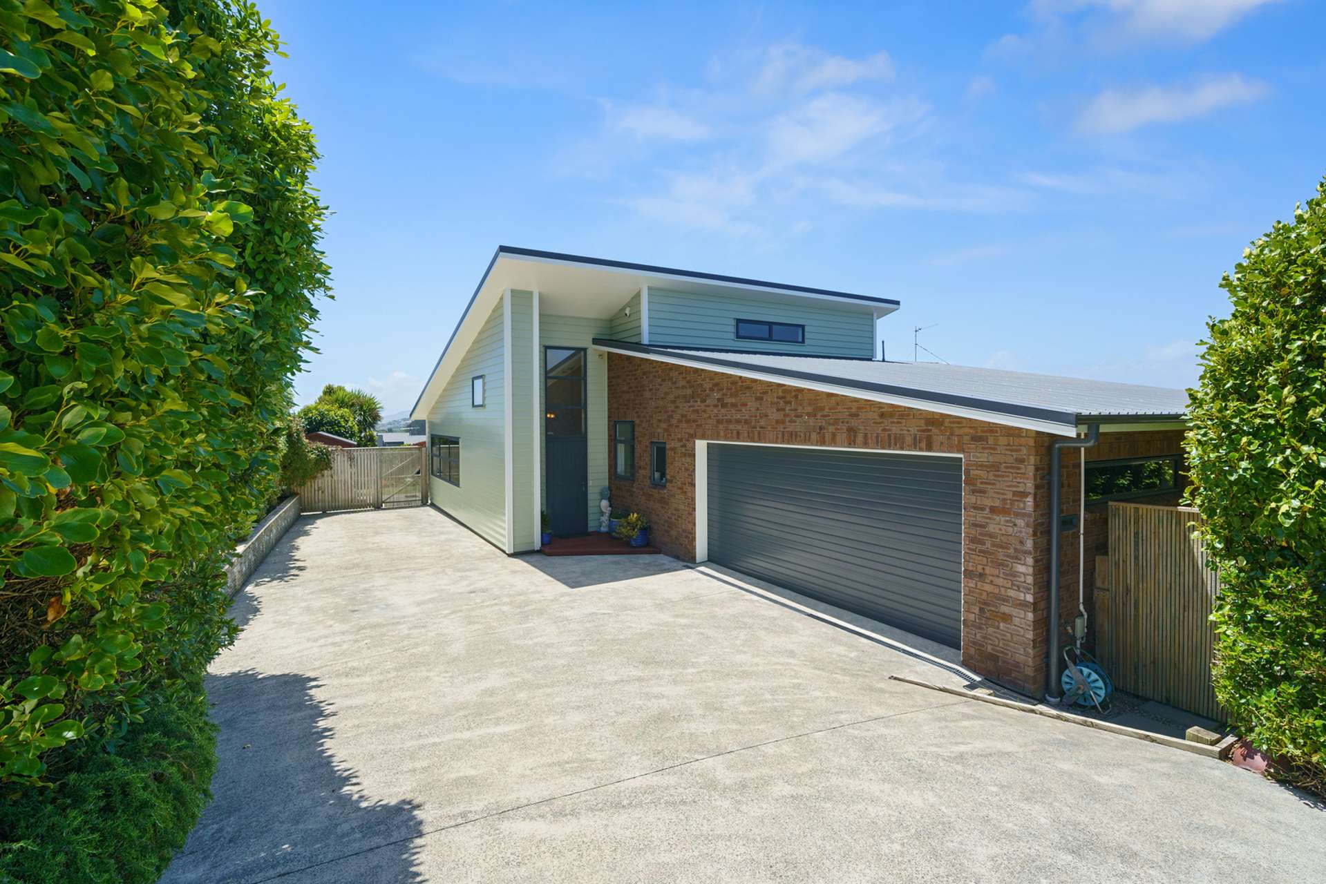 15 Kahurangi Heights Aotea_0