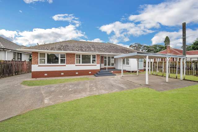 Solid Brick & Tile – Renovated & Central Beauty