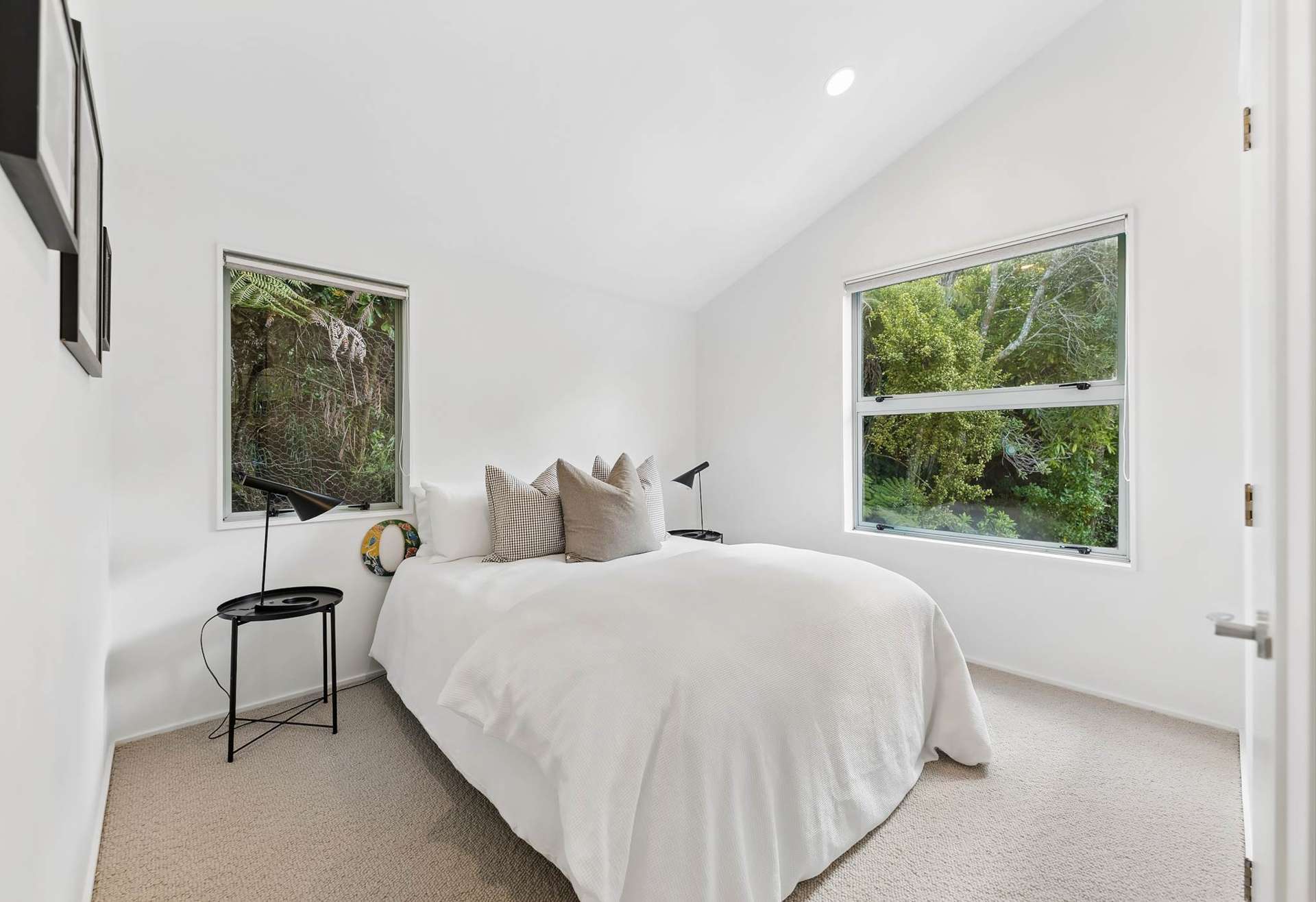4 Puketutu Rise Hillsborough_0