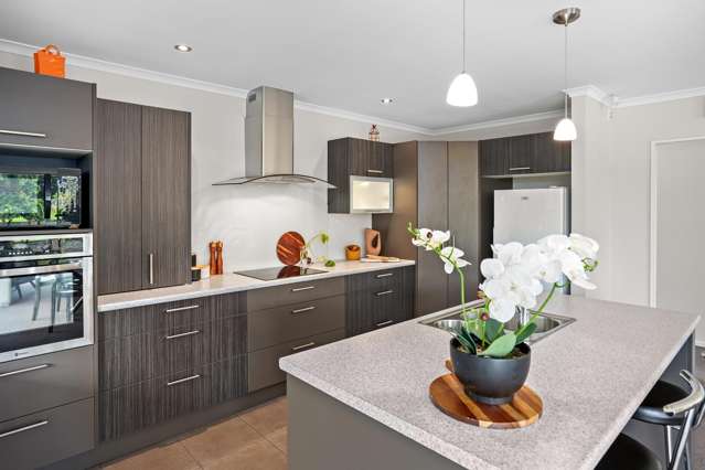 1/10 Valley Road Greta Valley_4