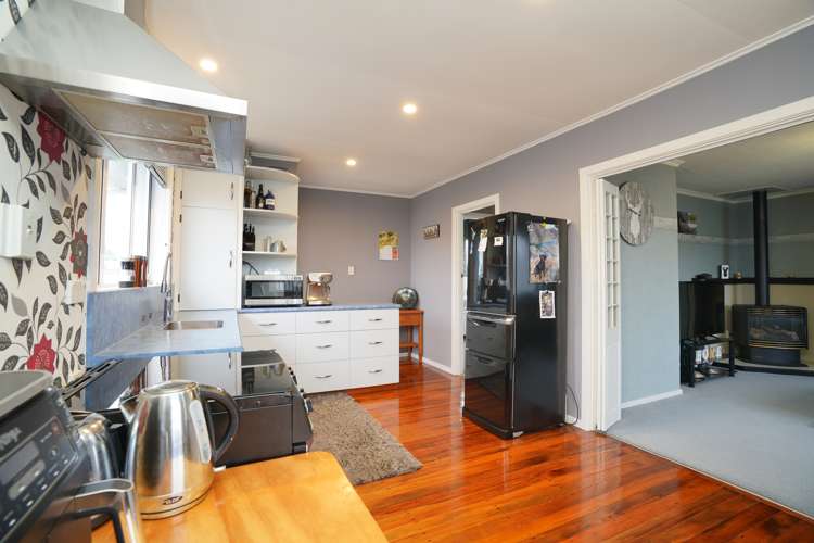 90 Ross Street Grasmere_1