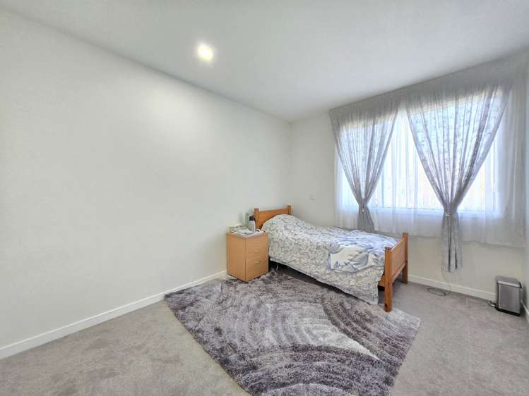 1A Fulton Crescent Otara_6