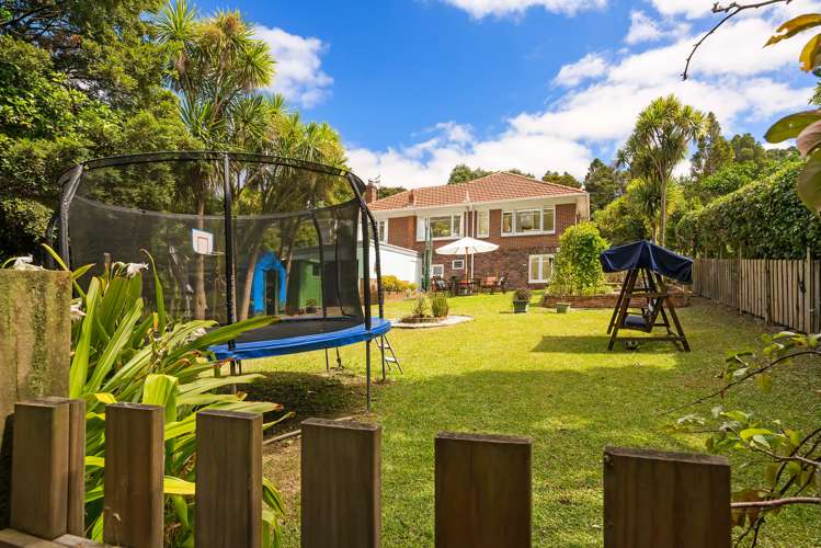 230 Godley Road Titirangi_9