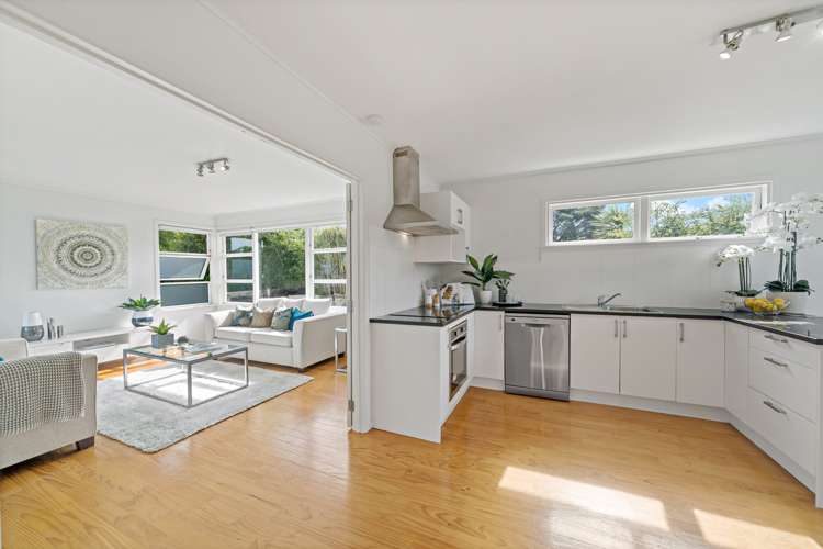 61 Nikau Street New Lynn_6