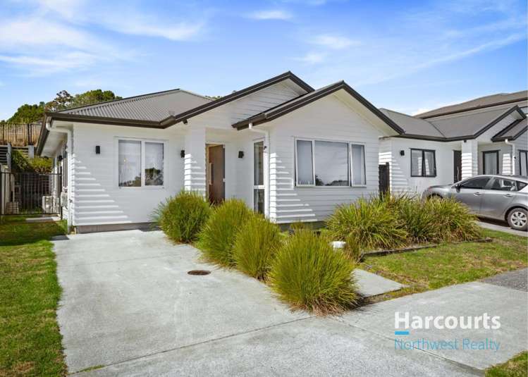  48 Accolage Boulevard_0