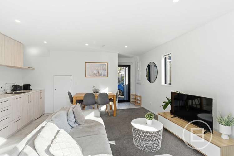 1/9 Southwark Street Christchurch Central_4