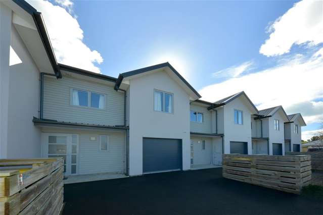 31 Eric Adam Way Linwood_1