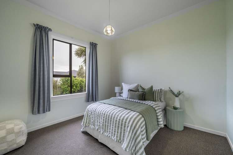 27 Lowe Street Avenal_14