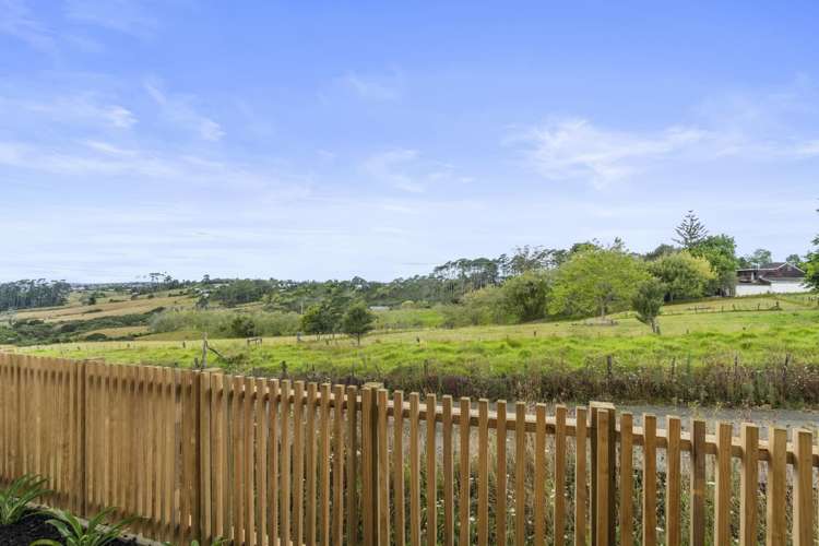 11 Puhikawa Street Massey_16