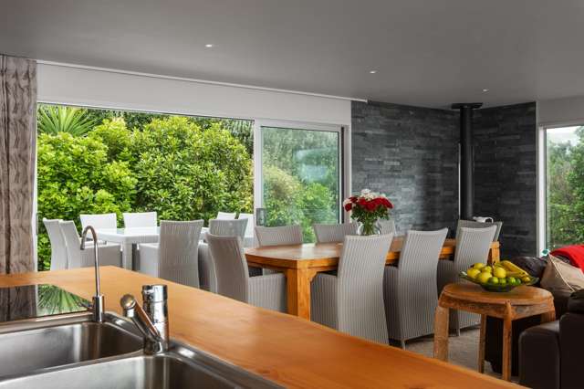 1 Lloyd George Road Wainui_3