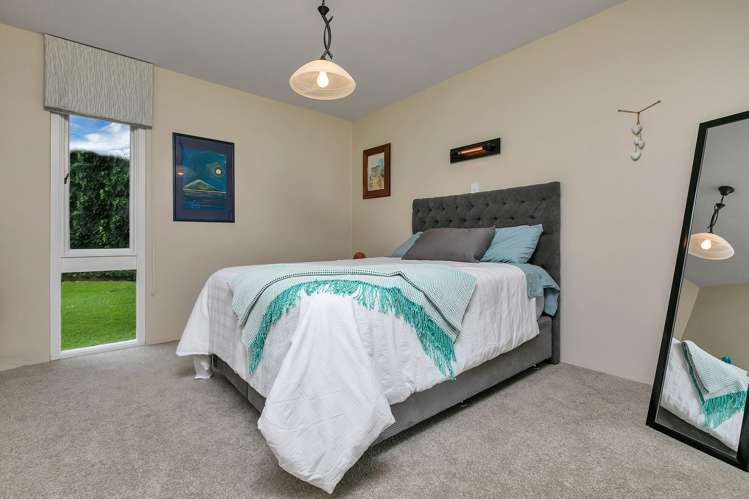 24/34 Waiwera Place Waiwera_12