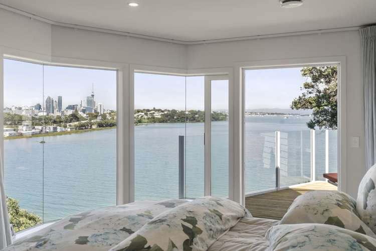 83 Ngataringa Road Devonport_13