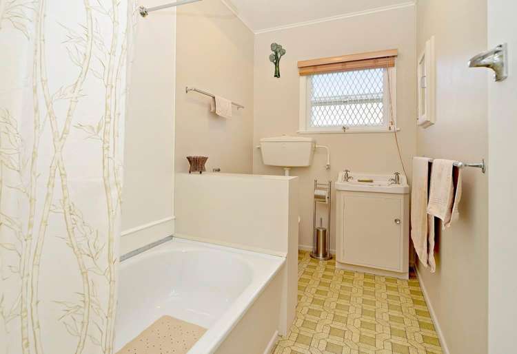 2/1A Seaview Terrace 1727_7