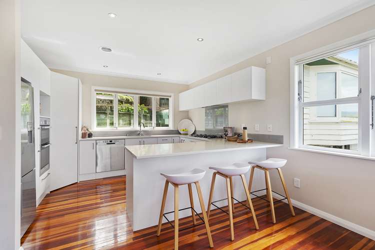 6 Seatoun Heights Road Seatoun_6