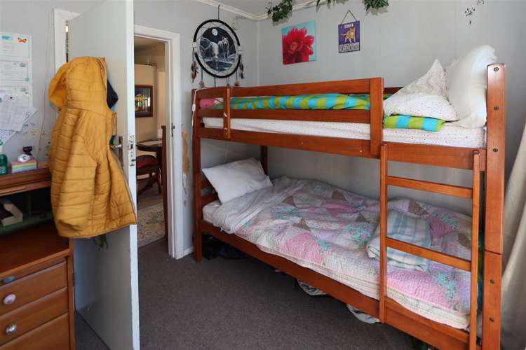 14 Charles Road Hannahs Bay_14