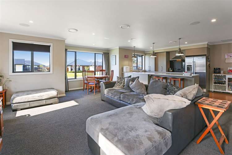 42 Braebrook Drive Netherby_5