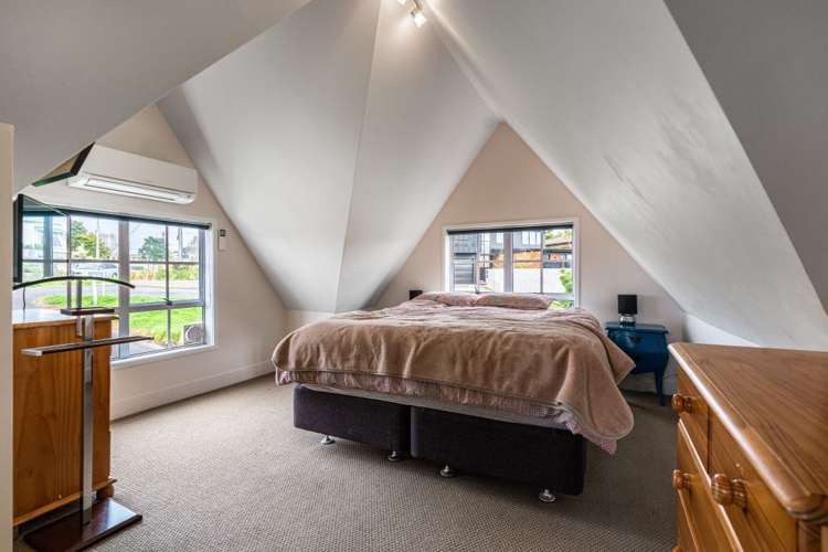 23 Hanlon Crescent Narrow Neck_9