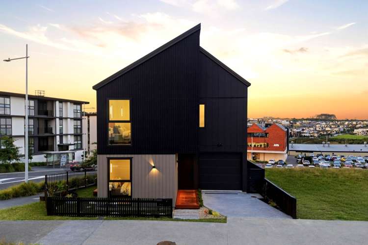 2 Kiokio Street Long Bay_18