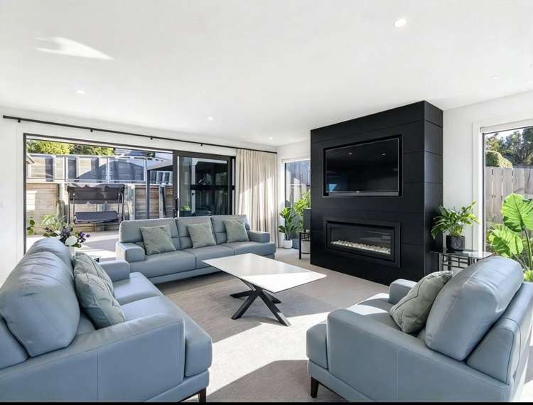 19 Grove Avenue_5