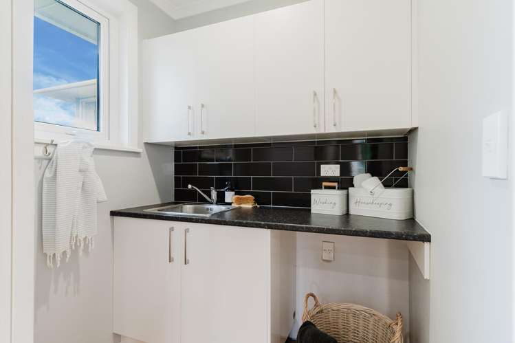 21 Augustus Street Carterton_13