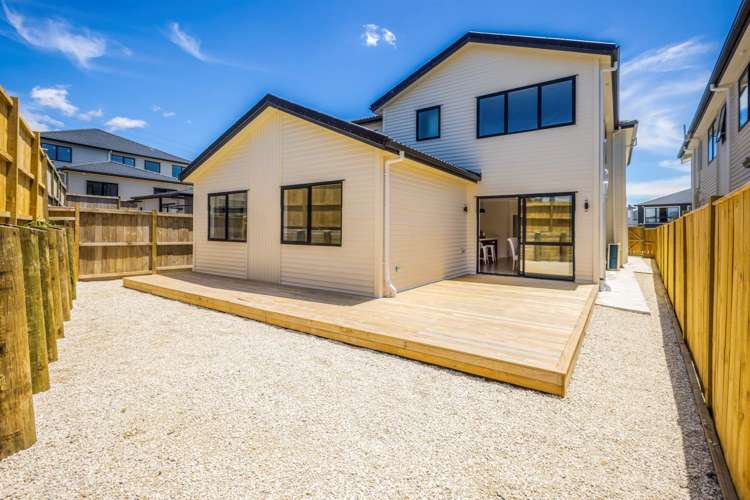 16 Ballyliffin Drive Flat Bush_13