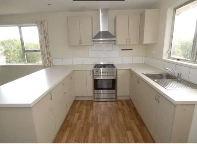 13 Tahu Cresent Sunnynook_2