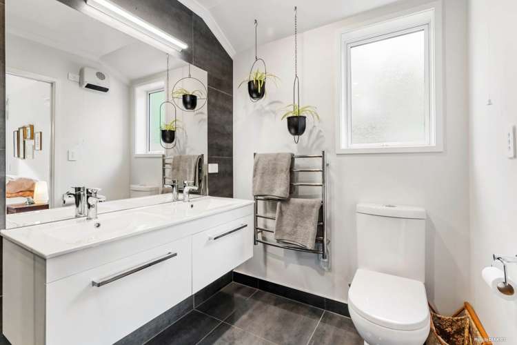 28 Lisle Farm Drive Pukekohe_13