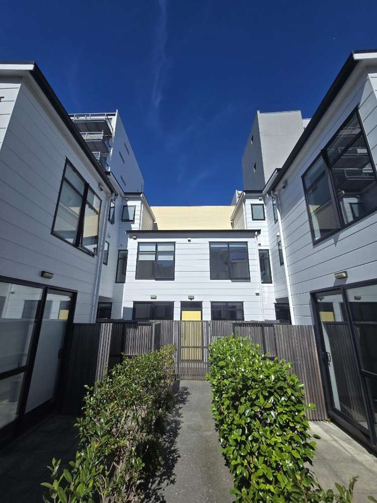 7/5 Ebor Street Te Aro_11