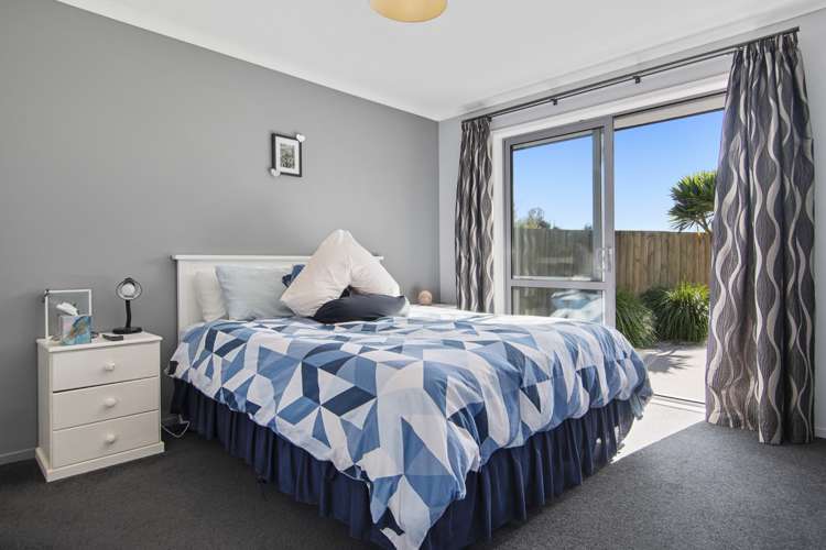 3 Austen Way Hairini_6