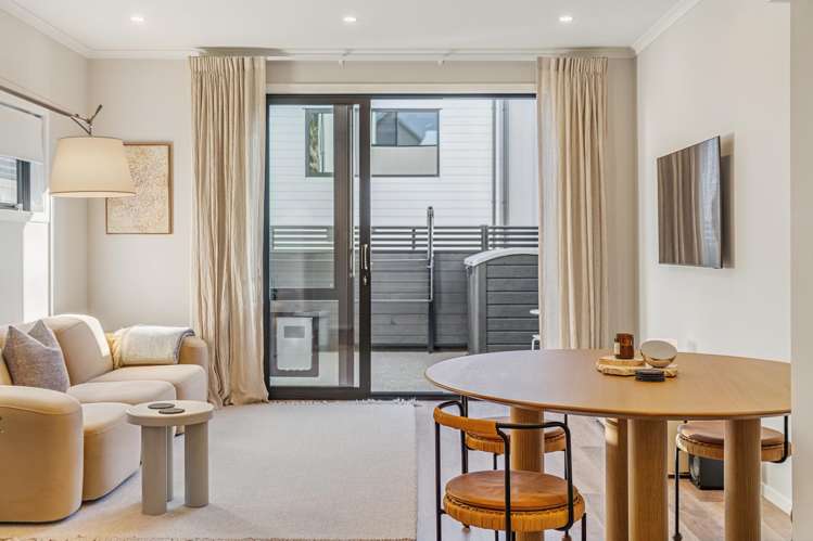 18 Joseph Bolton Crescent Wallaceville_16