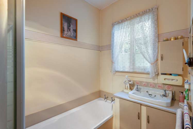 5 Charles Street Waddington_11