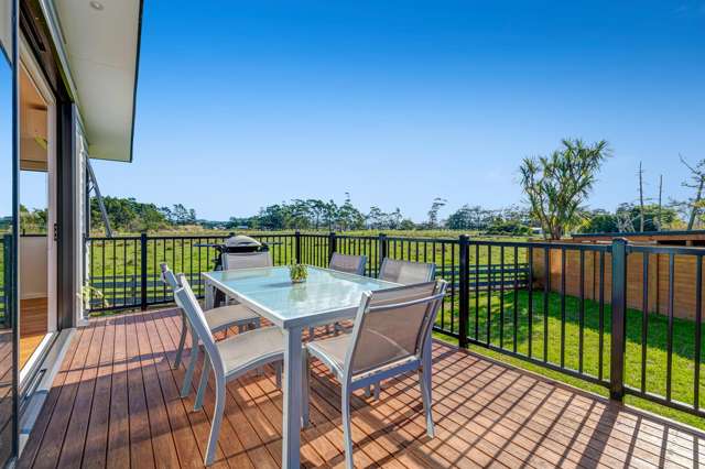 30 Aitkenhead Court Parakai_2