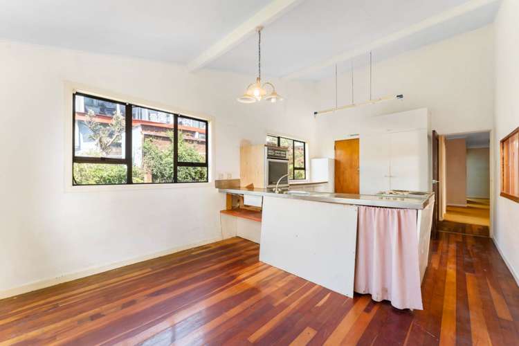 81 Don Buck Road Massey West_6