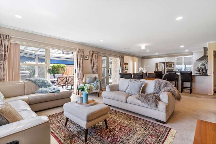 101 Pine Harbour Parade_5