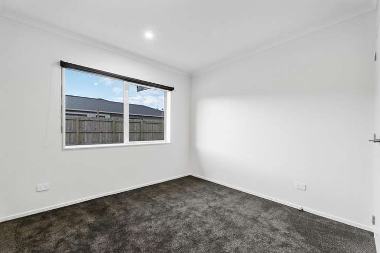 4A Carrick Robertson Place Waihi_12