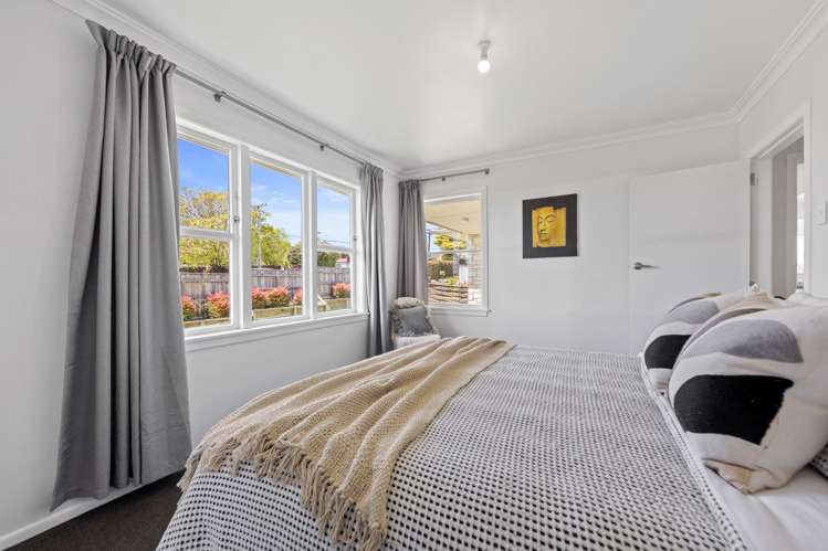 21 Hinemoa Avenue Taupō_15
