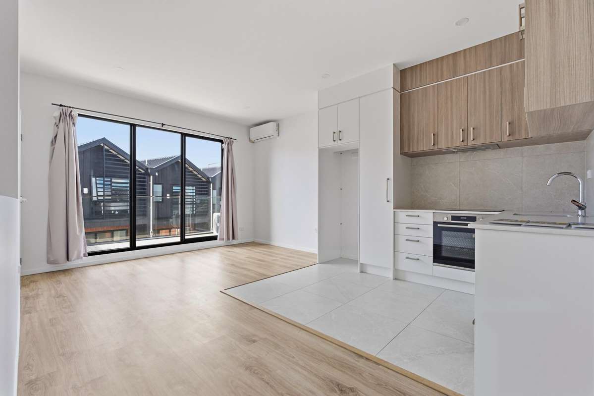 8/233 Great North Road_1