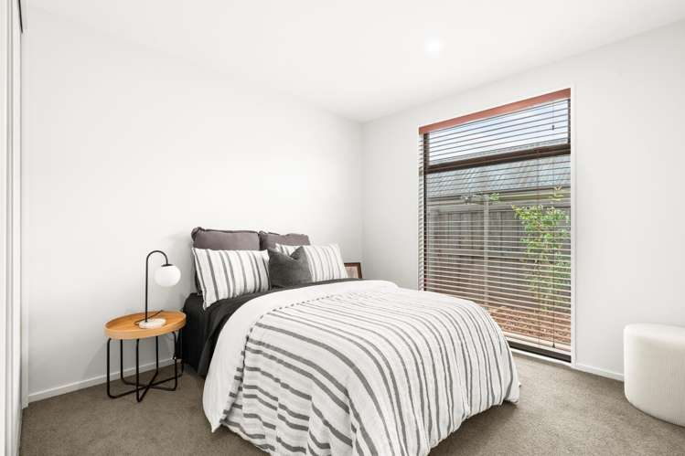 22 Kirkland Crescent Harewood_18