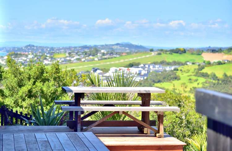 236 Hillcrest Road Wainui_25