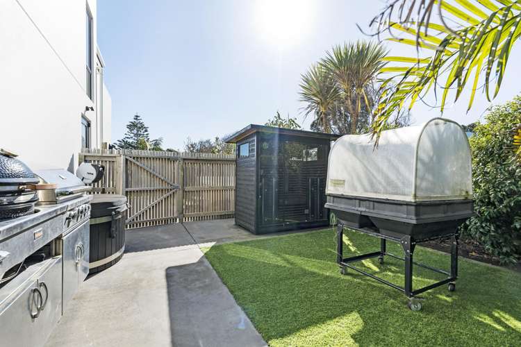 5/11A Baring Terrace Strandon_24