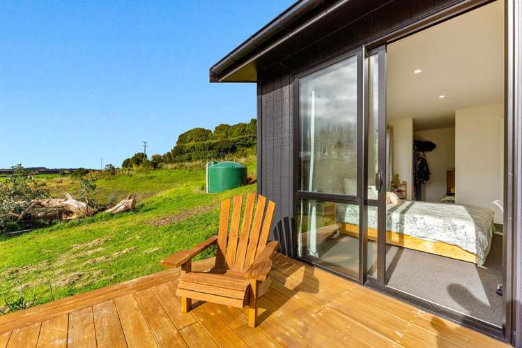 2 Craig Road Pollok_13