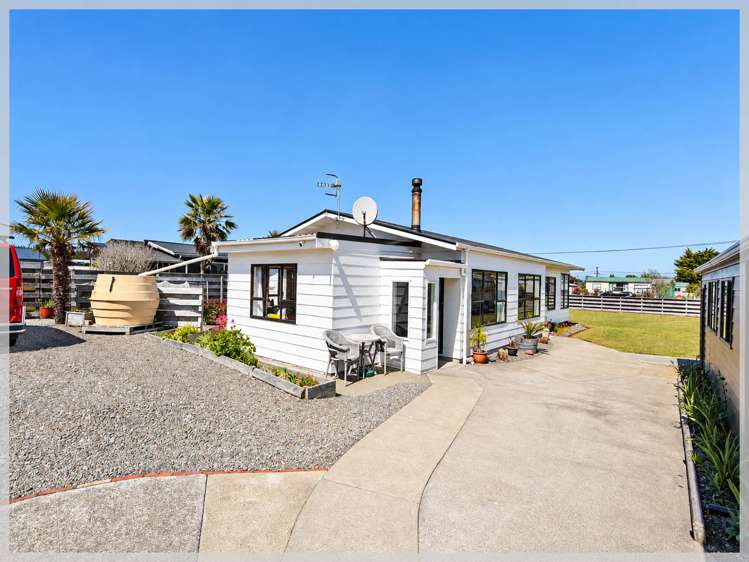 35 Edinburgh Terrace Foxton Beach_6